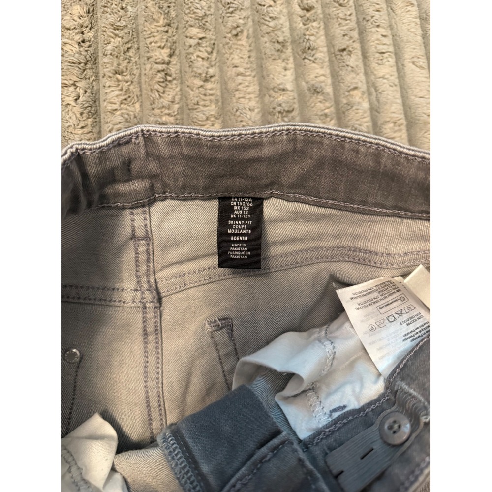 H&M &Denim Boys Grey Skinny Fit Jeans Adjustable Waist Size 11-12Y - Picture 3 of 11